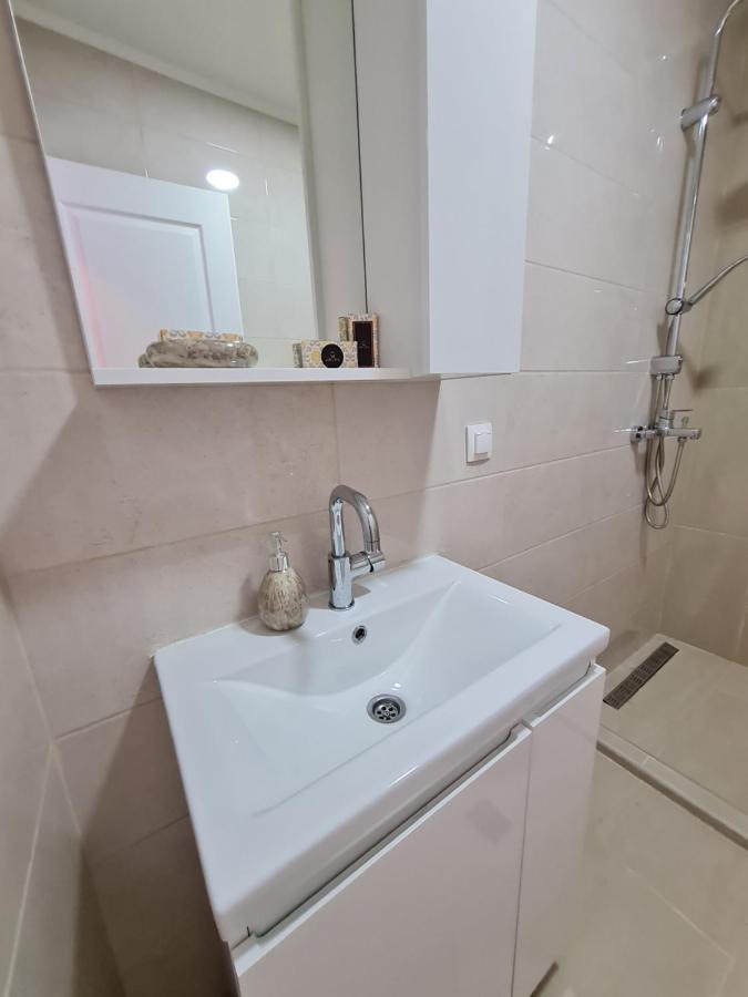 Villa Malkoc - Luxury Rooms & Apartments โมสตาร์ ภายนอก รูปภาพ