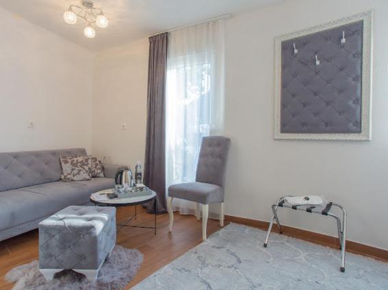 Villa Malkoc - Luxury Rooms & Apartments โมสตาร์ ภายนอก รูปภาพ