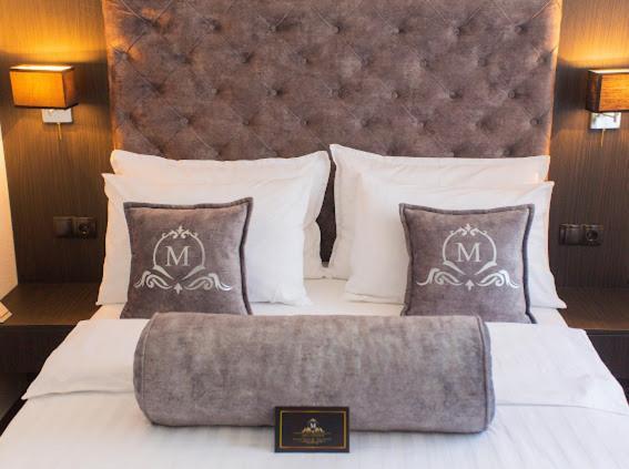 Villa Malkoc - Luxury Rooms & Apartments โมสตาร์ ภายนอก รูปภาพ